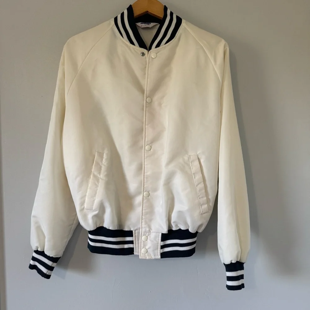 Penn State MVP White and Blue Striped Bomber Jacket - Picture 2 of 7